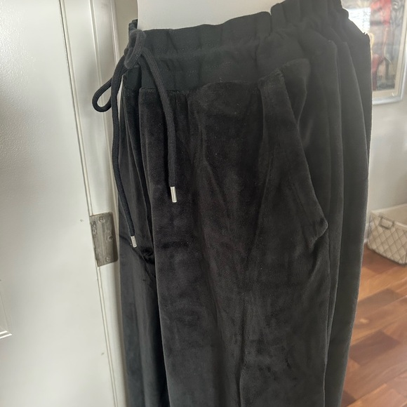 GAP SET velour jogger & long sleeve top - Picture 8 of 9